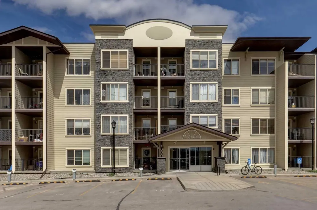 625 Glenbow Drive Cochrane AB T4C 0S7