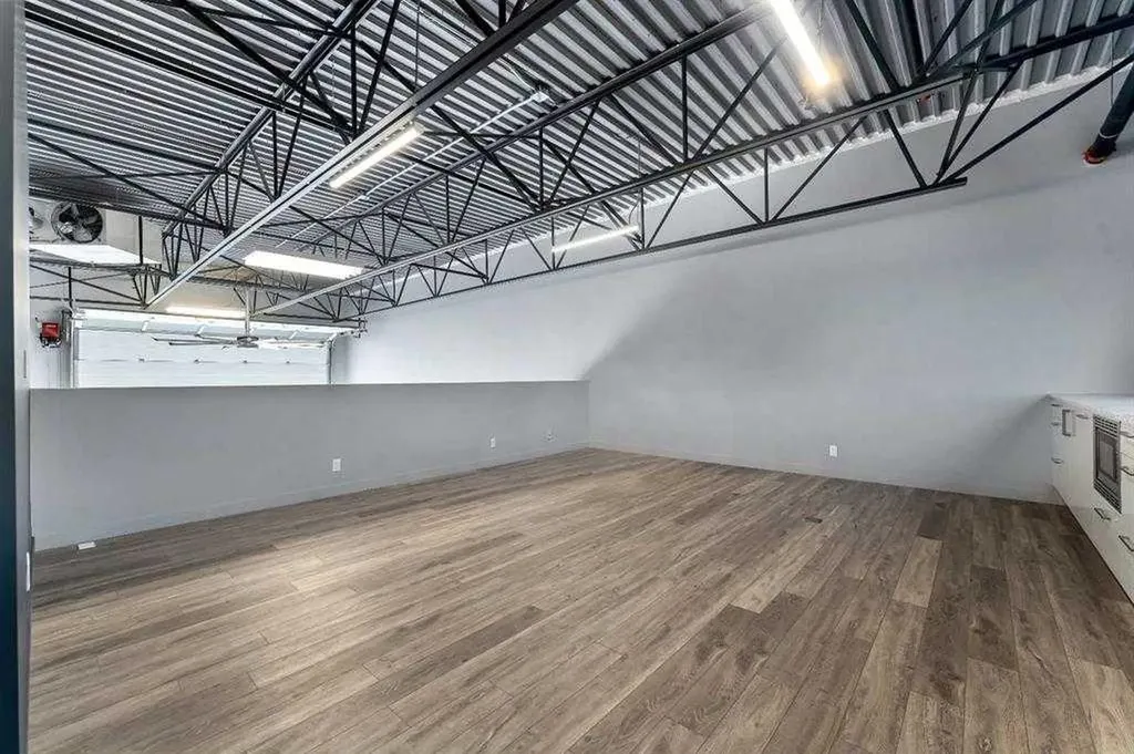 1750 120 Avenue NE Calgary AB T3K 2G3
