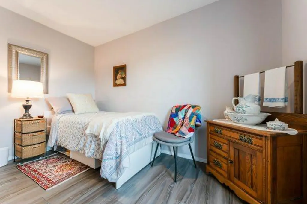 105 1 Avenue Rural Wheatland County AB T0J2T0