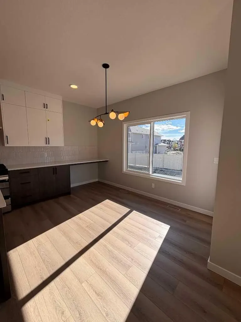 475 Baywater Green SW Airdrie AB T4B 5R6