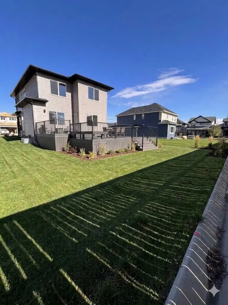 475 Baywater Green SW Airdrie AB T4B 5R6