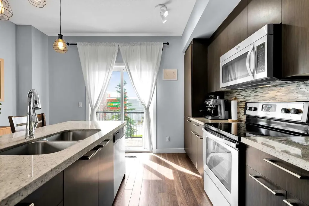 359 Silverado Common SW Calgary AB T2X 0S4