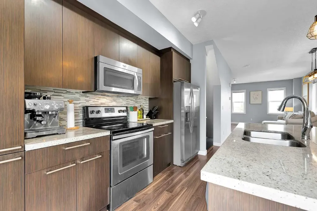 359 Silverado Common SW Calgary AB T2X 0S4