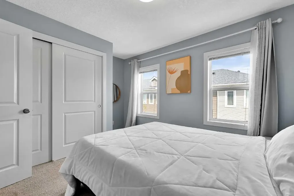 359 Silverado Common SW Calgary AB T2X 0S4