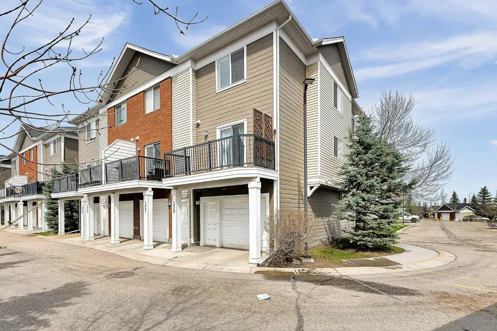 359 Silverado Common SW Calgary AB T2X 0S4