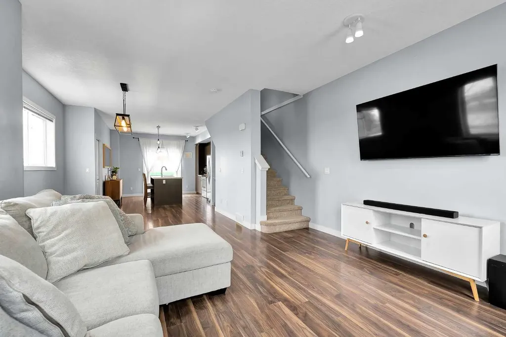 359 Silverado Common SW Calgary AB T2X 0S4