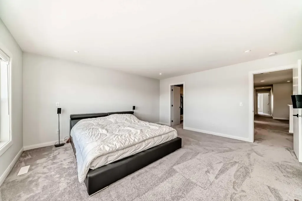 219 Chelsea Park Chestermere AB T1X 2T3