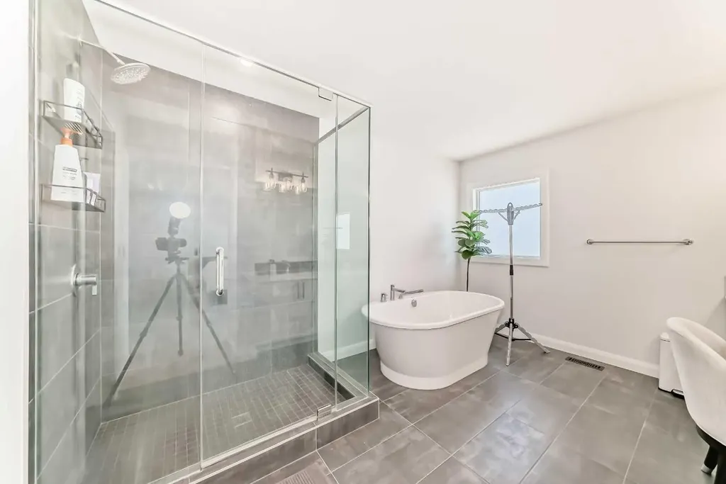 219 Chelsea Park Chestermere AB T1X 2T3