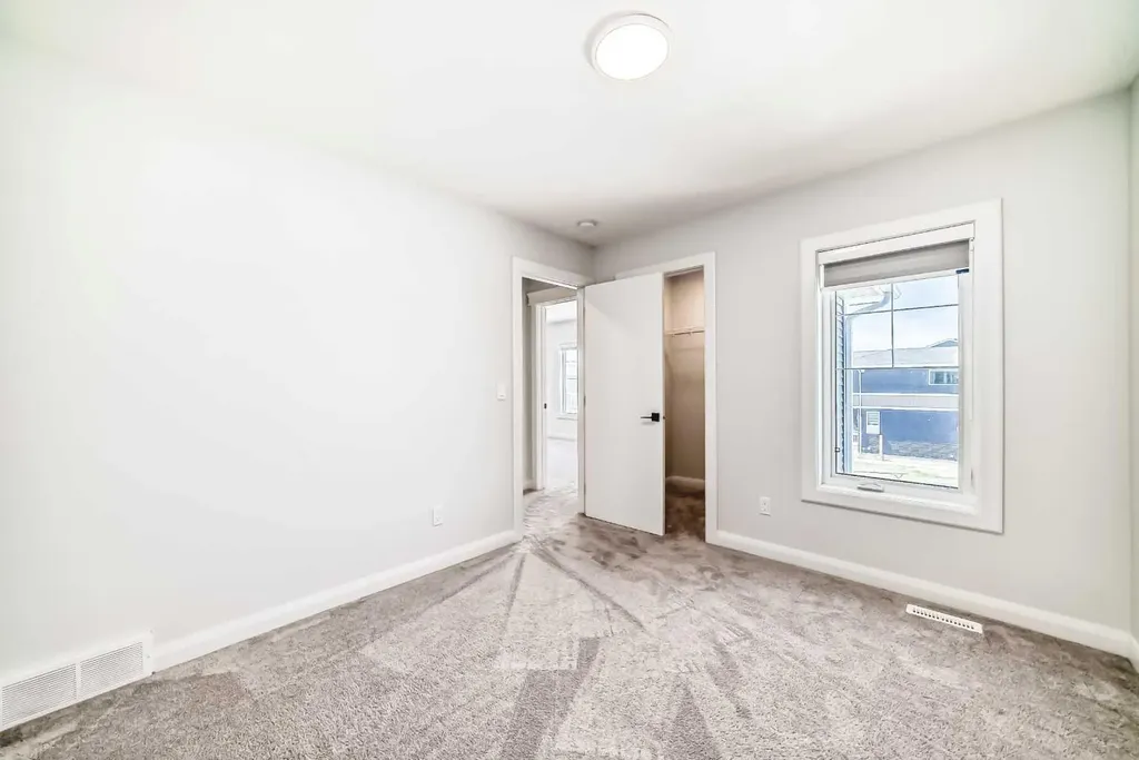 219 Chelsea Park Chestermere AB T1X 2T3