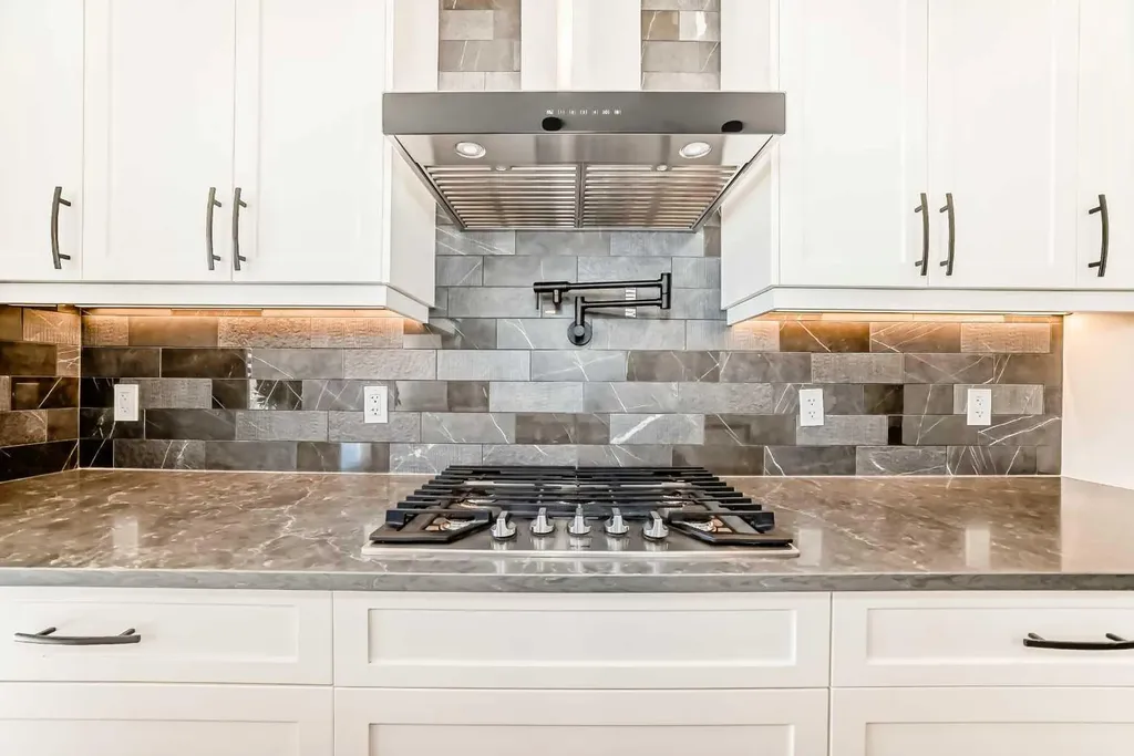 219 Chelsea Park Chestermere AB T1X 2T3