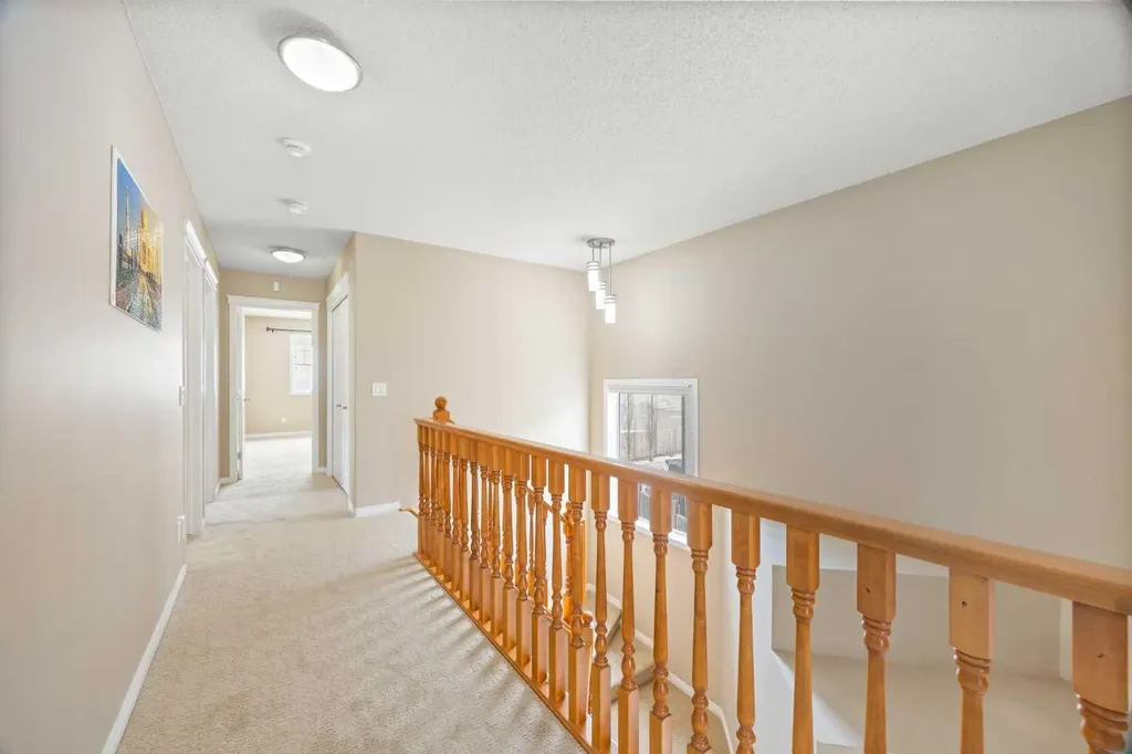 65 Panora Way NW Calgary AB T3K 0R4