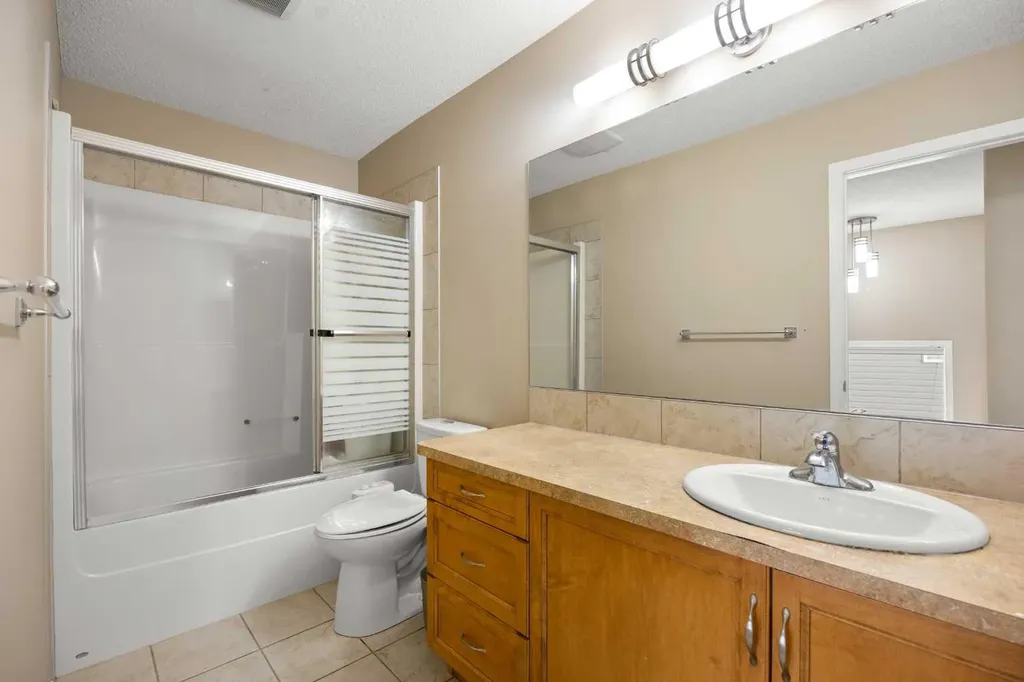 65 Panora Way NW Calgary AB T3K 0R4