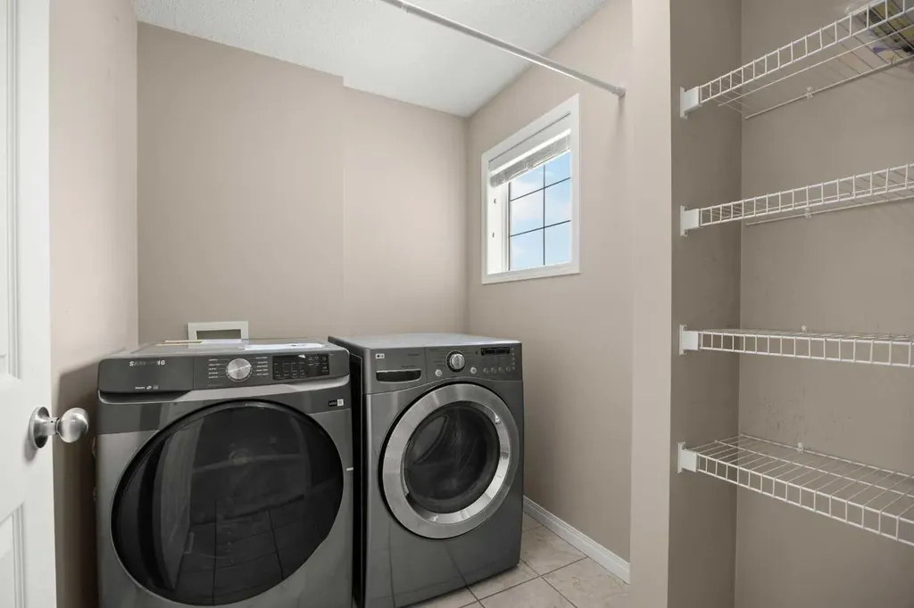 65 Panora Way NW Calgary AB T3K 0R4