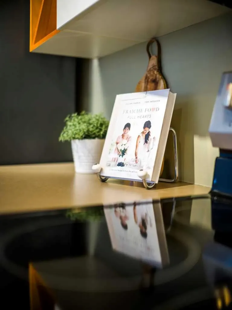 315 24 Avenue SW Calgary AB T2S 3E7