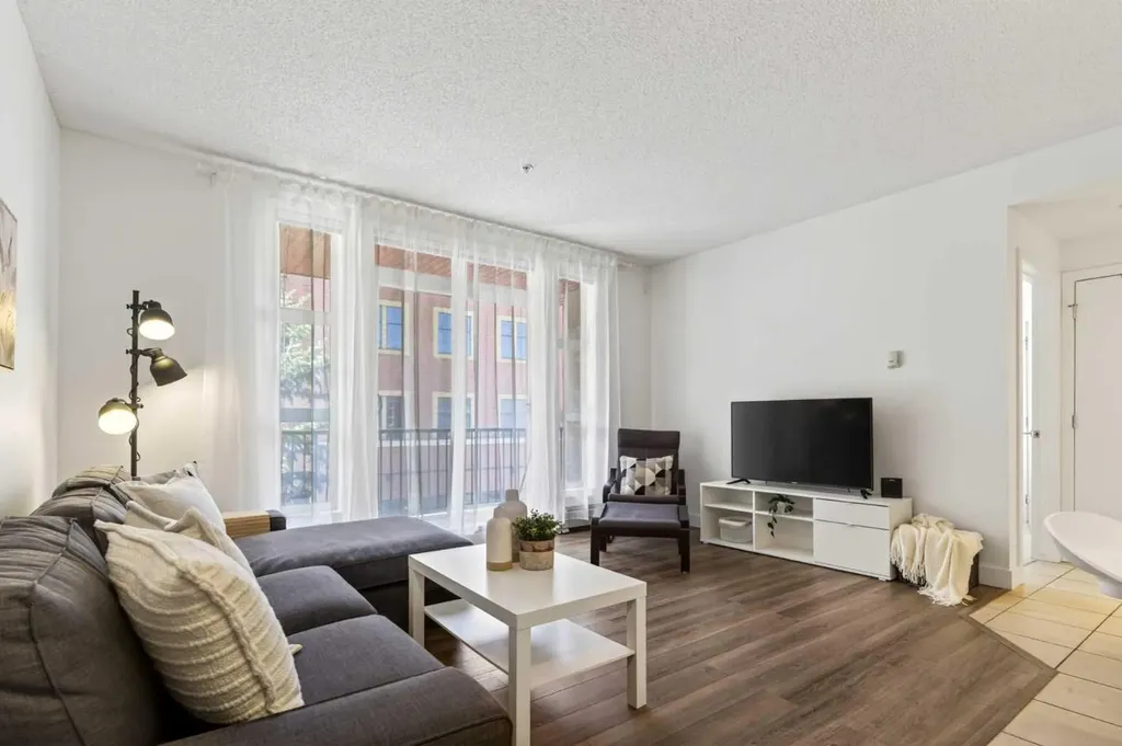 315 24 Avenue SW Calgary AB T2S 3E7