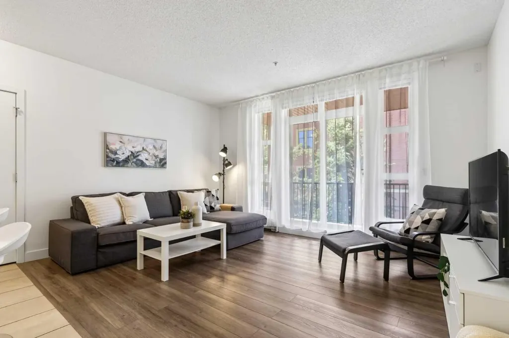 315 24 Avenue SW Calgary AB T2S 3E7