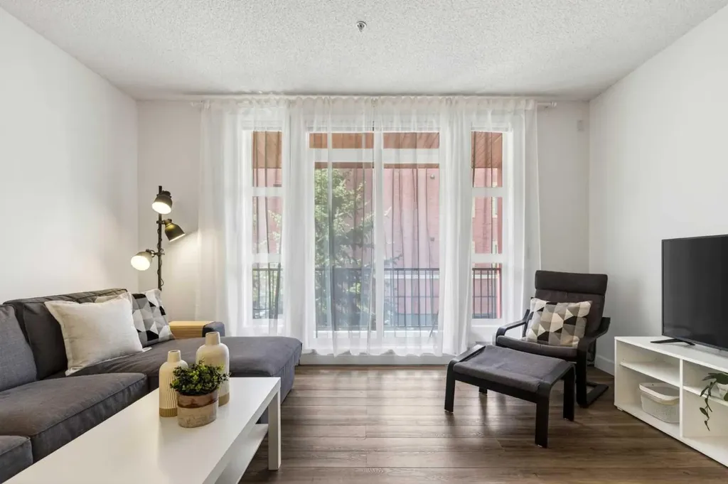 315 24 Avenue SW Calgary AB T2S 3E7