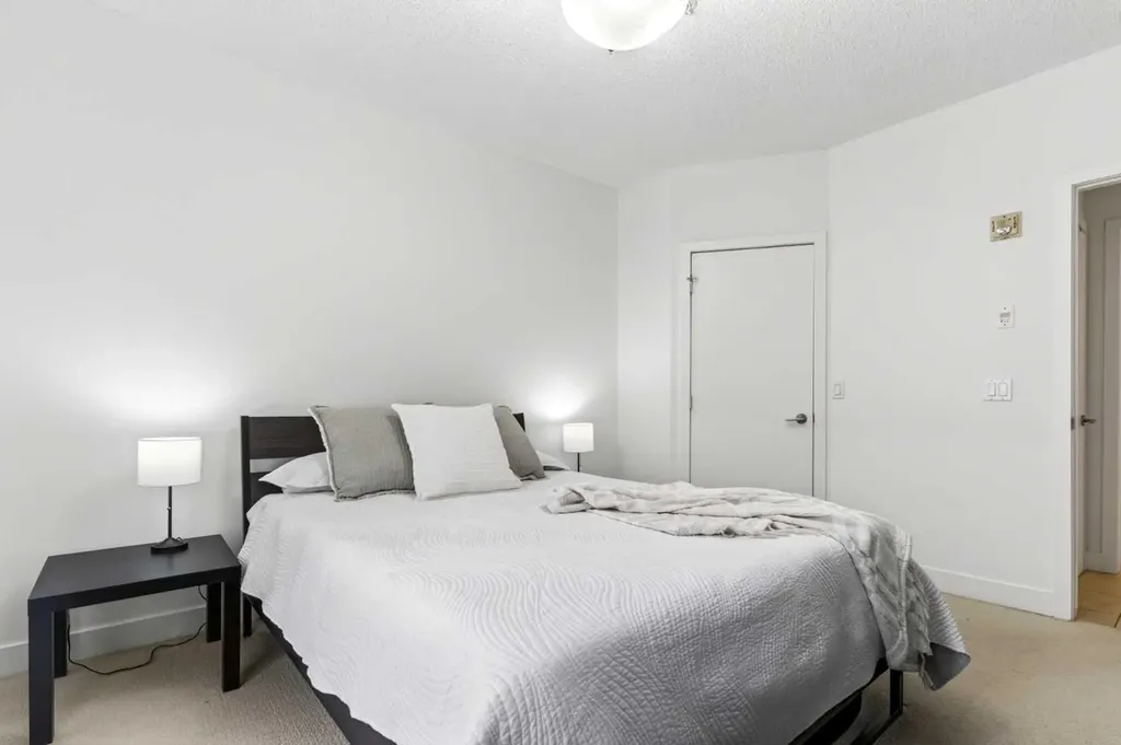 315 24 Avenue SW Calgary AB T2S 3E7
