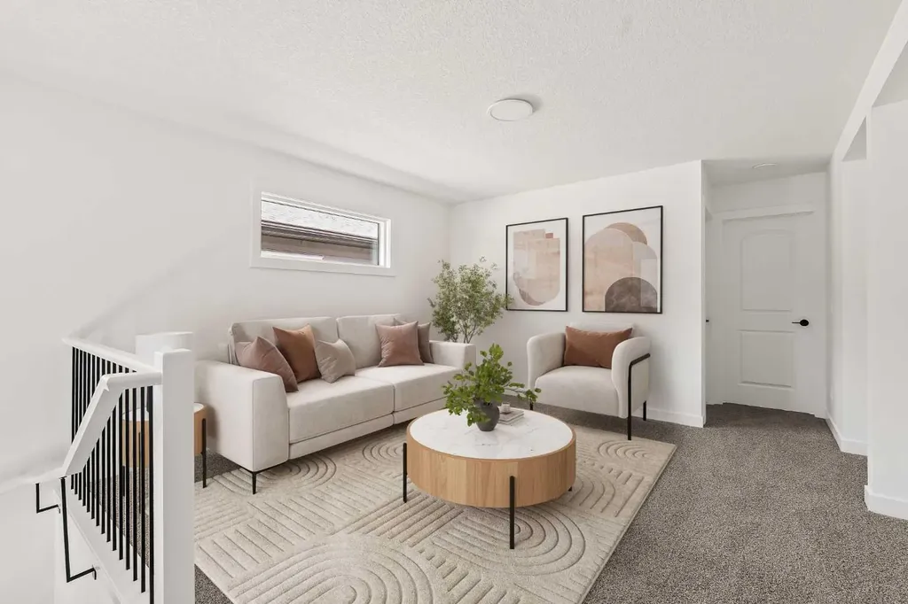 1133 Chinook Gate Bay SW Airdrie AB T4B 5J1