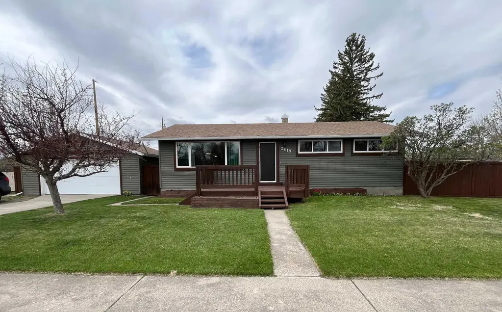 Fort Macleod AB, 2619 5 Avenue