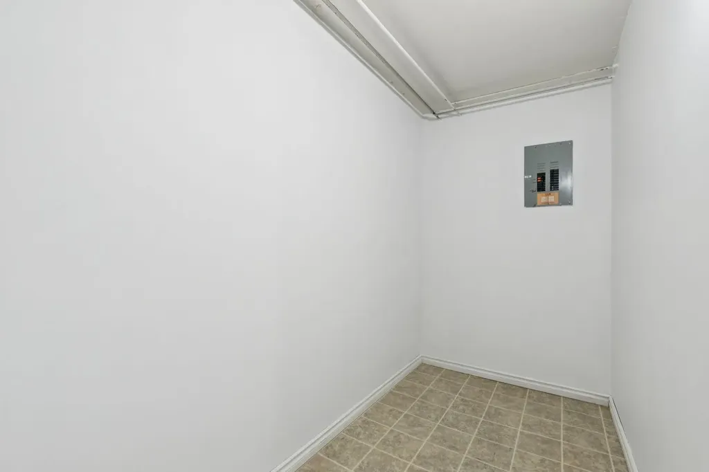 1540 29 Street NW Calgary AB T2N 4M1