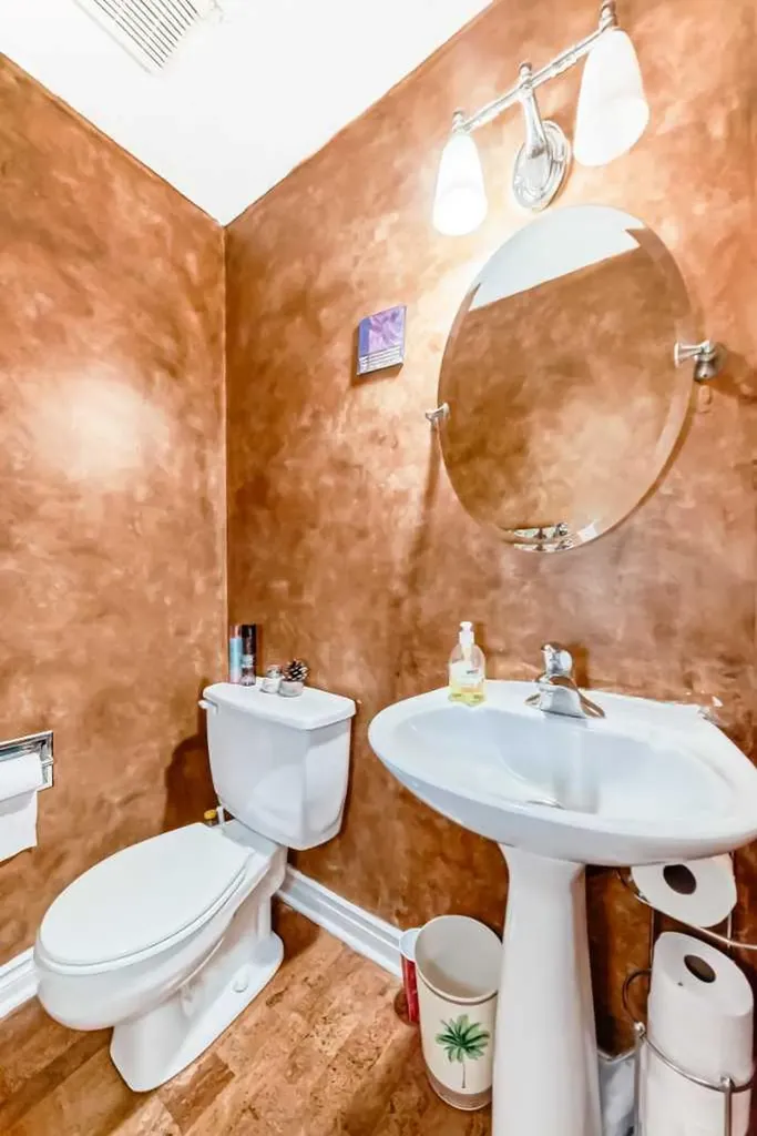 4821 60 Street NE Calgary AB T1Y 5B8