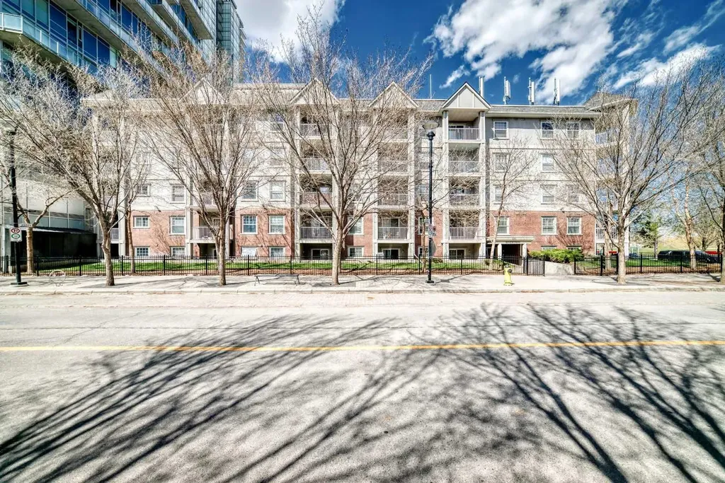 630 8 Avenue SE Calgary AB T3G 5T2