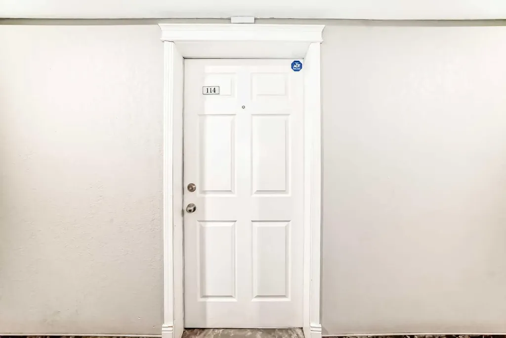 630 8 Avenue SE Calgary AB T3G 5T2