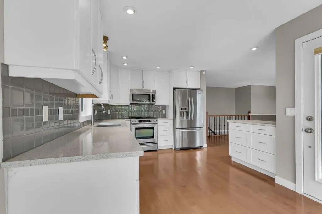 512 Woodside Drive NW Airdrie AB T4B 2C6