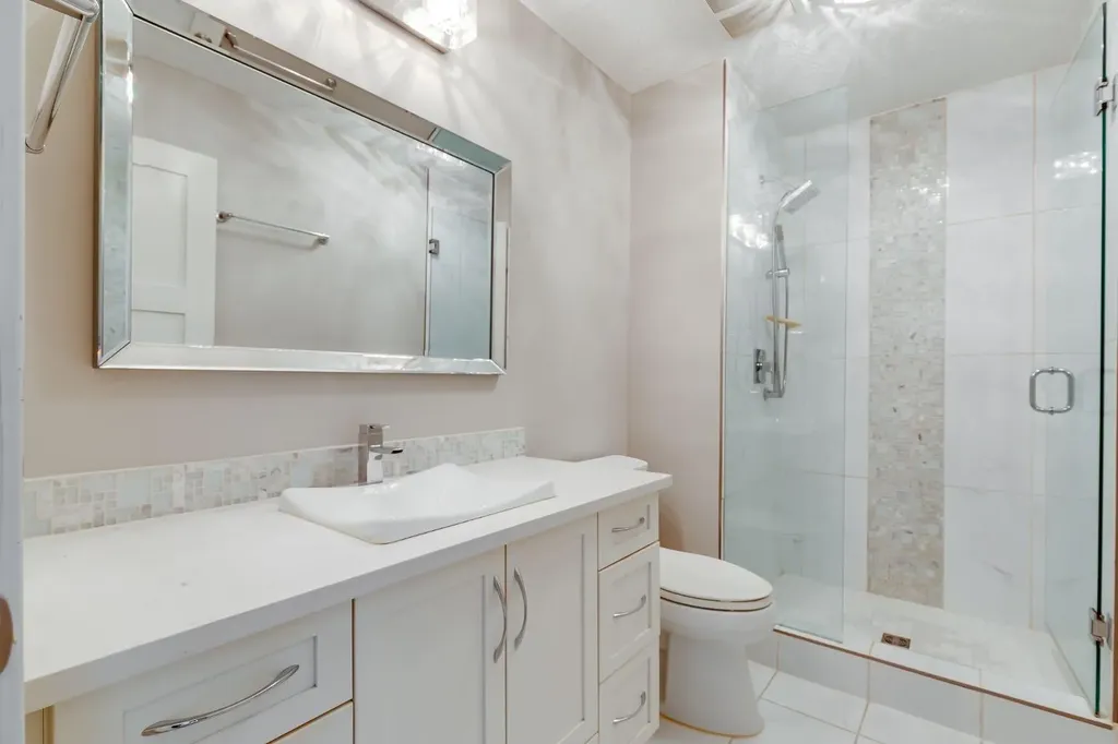 512 Woodside Drive NW Airdrie AB T4B 2C6