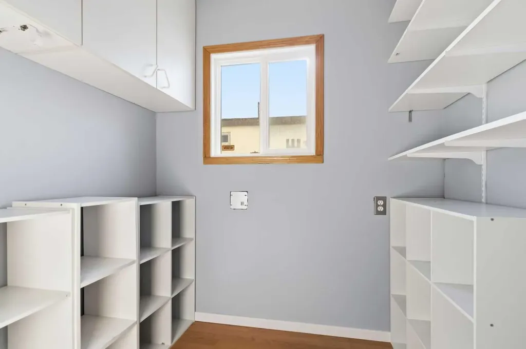 181 Greenbriar Bay Fort Mcmurray AB T9H3Y5