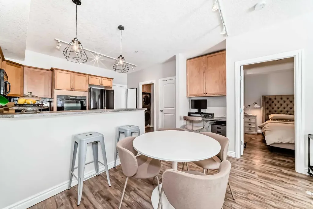 60 Royal Oak Plaza NW Calgary AB T3G0A7
