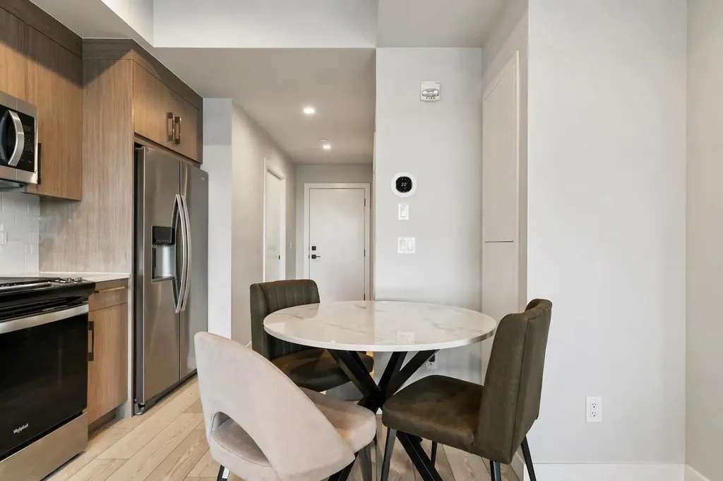 110 18a Street NW Calgary AB T2N 5G5