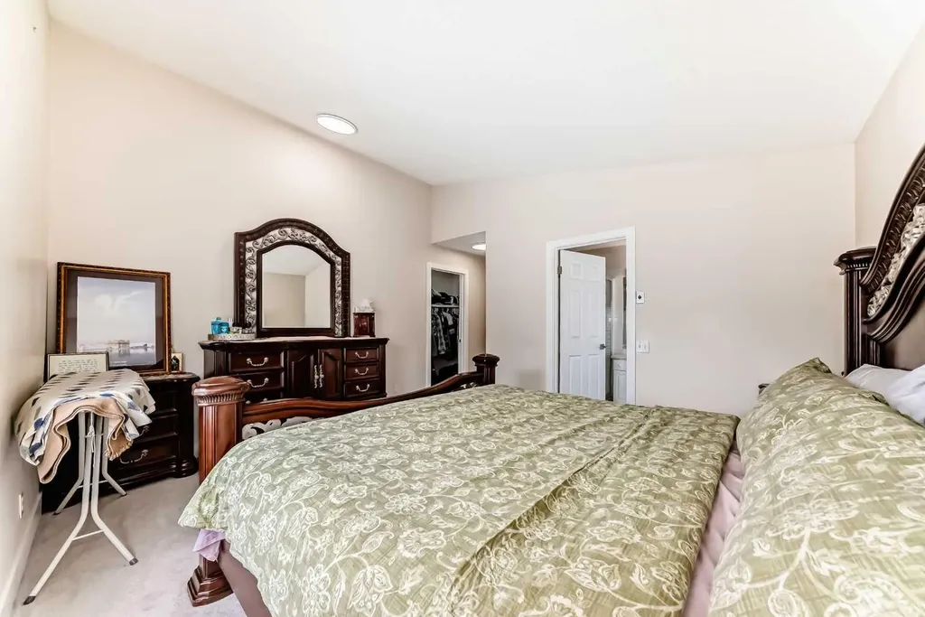 7165 California Boulevard NE Calgary AB T1Y 6W1