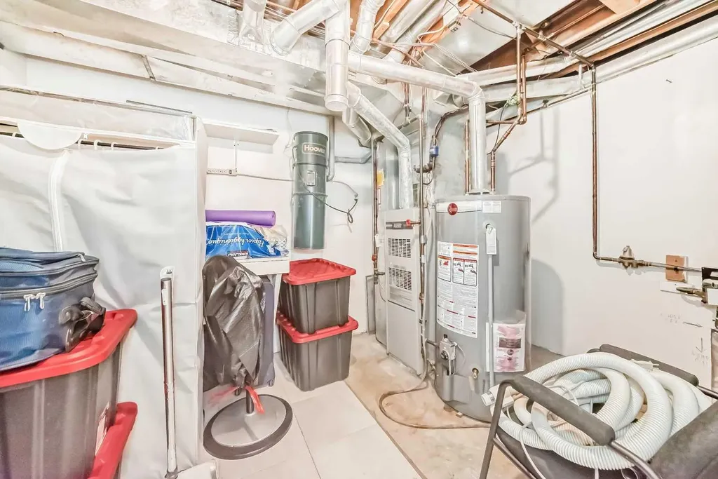 7165 California Boulevard NE Calgary AB T1Y 6W1