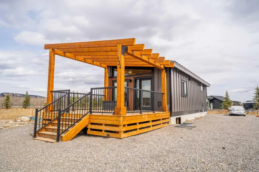 134 Cottageclub Court Rural Rocky View County AB T4C 1B1