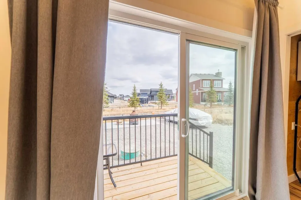 134 Cottageclub Court Rural Rocky View County AB T4C 1B1