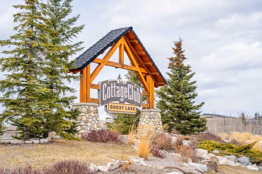 134 Cottageclub Court Rural Rocky View County AB T4C 1B1