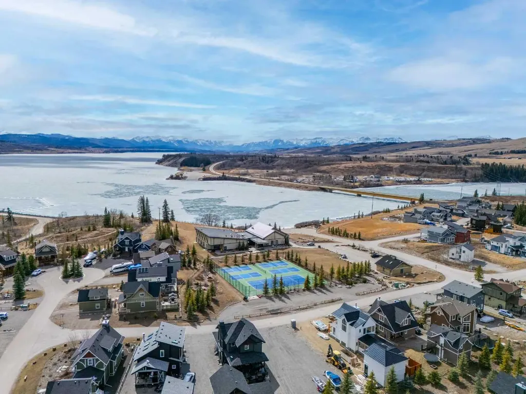 134 Cottageclub Court Rural Rocky View County AB T4C 1B1