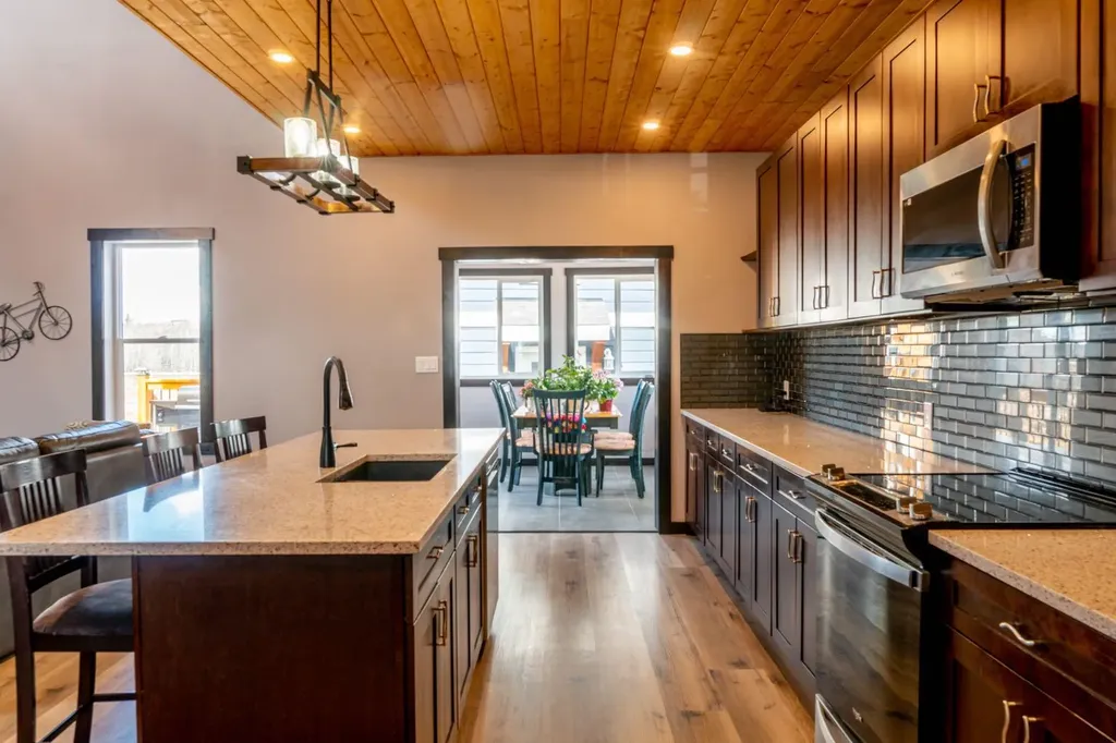 216 Cottageclub Crescent Rural Rocky View County AB T4C1B1