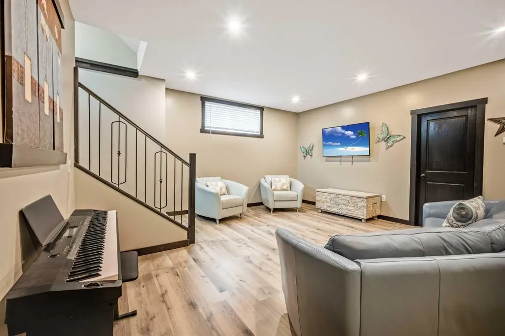 216 Cottageclub Crescent Rural Rocky View County AB T4C1B1
