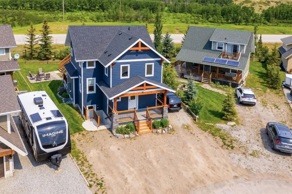 216 Cottageclub Crescent Rural Rocky View County AB T4C1B1