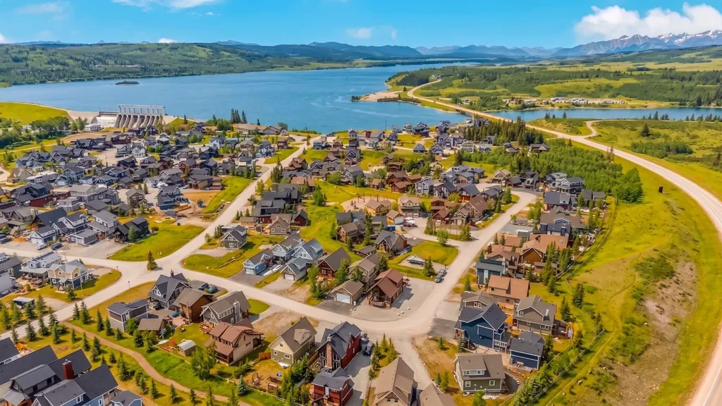 216 Cottageclub Crescent Rural Rocky View County AB T4C1B1