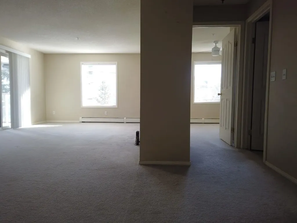 6000 Somervale Court SW Calgary AB T2Y 4J4