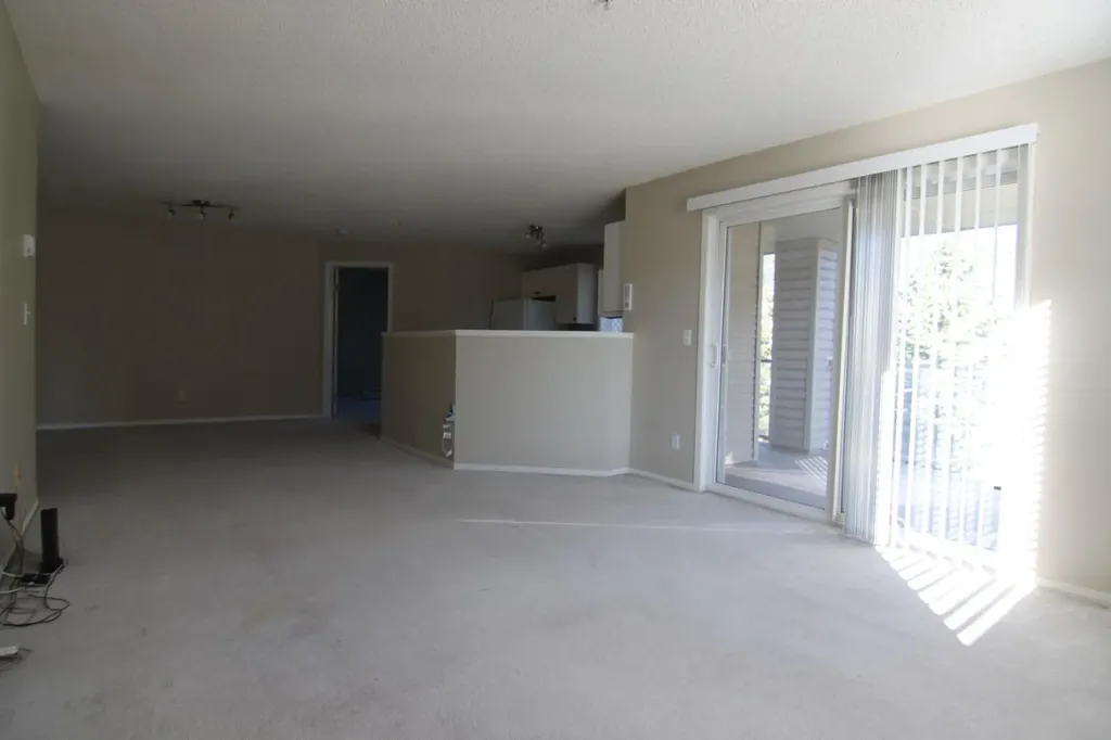 6000 Somervale Court SW Calgary AB T2Y 4J4
