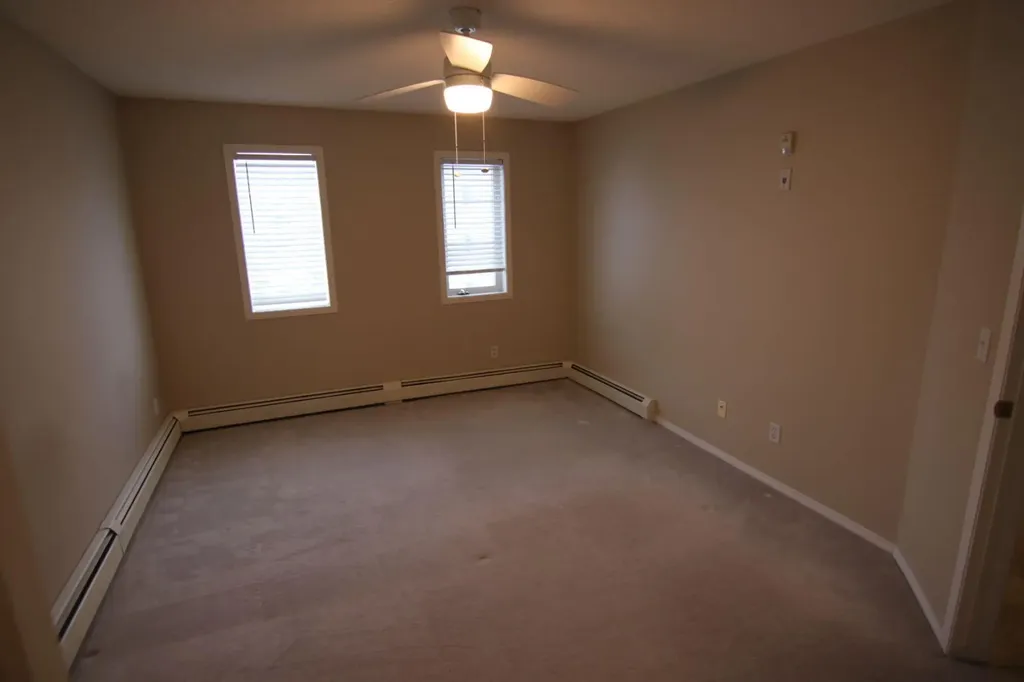 6000 Somervale Court SW Calgary AB T2Y 4J4