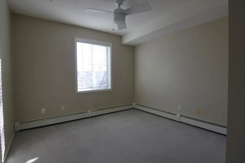 6000 Somervale Court SW Calgary AB T2Y 4J4