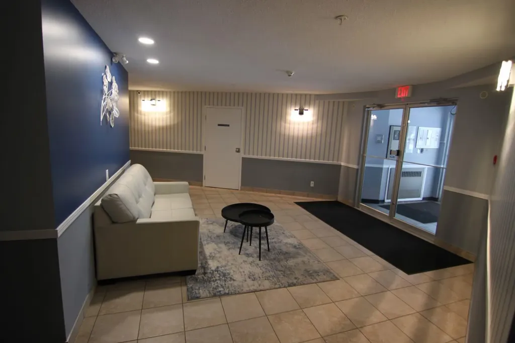 6000 Somervale Court SW Calgary AB T2Y 4J4