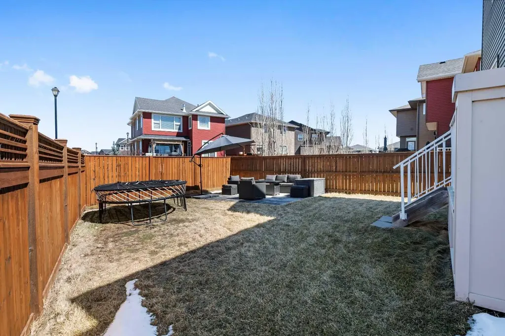 100 Kinniburgh Gardens Chestermere AB T1X 0R8