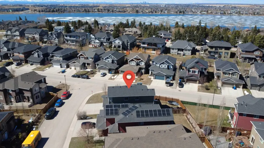 100 Kinniburgh Gardens Chestermere AB T1X 0R8